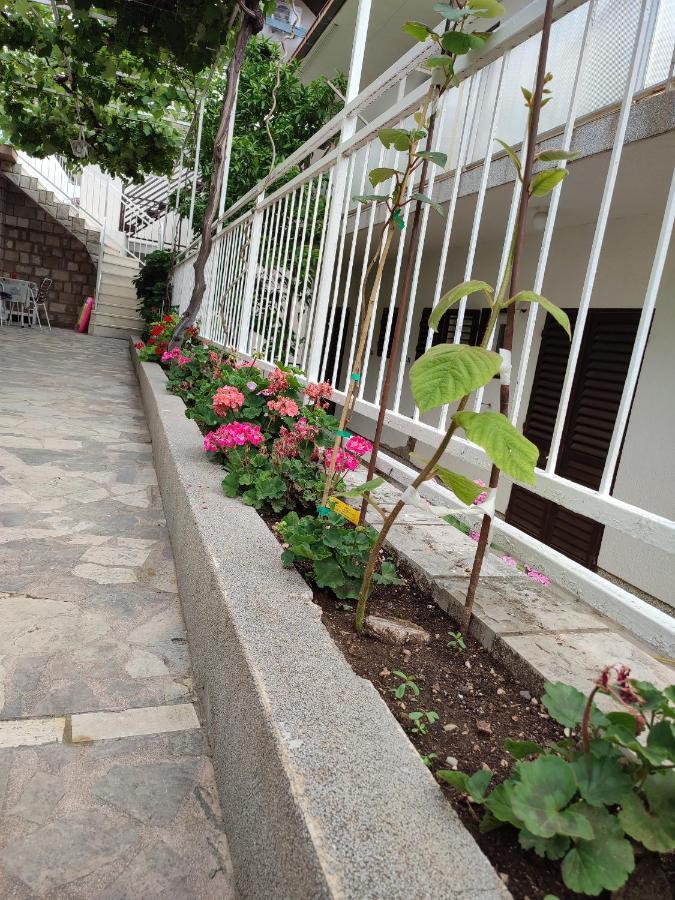 Apartments By The Sea Podaca, Makarska - 2576 외부 사진